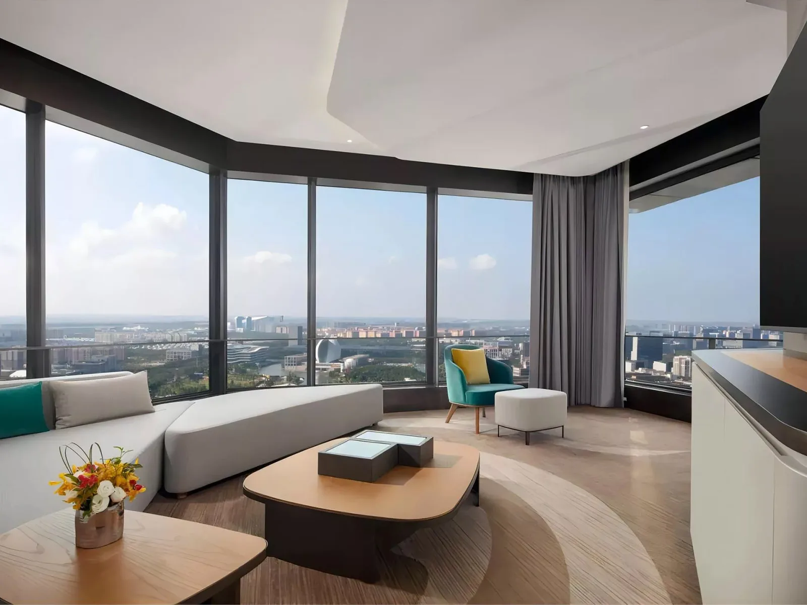 Hymebel жабдықтаған Hilton Tashkent қонақүйінің премиум нөмірі